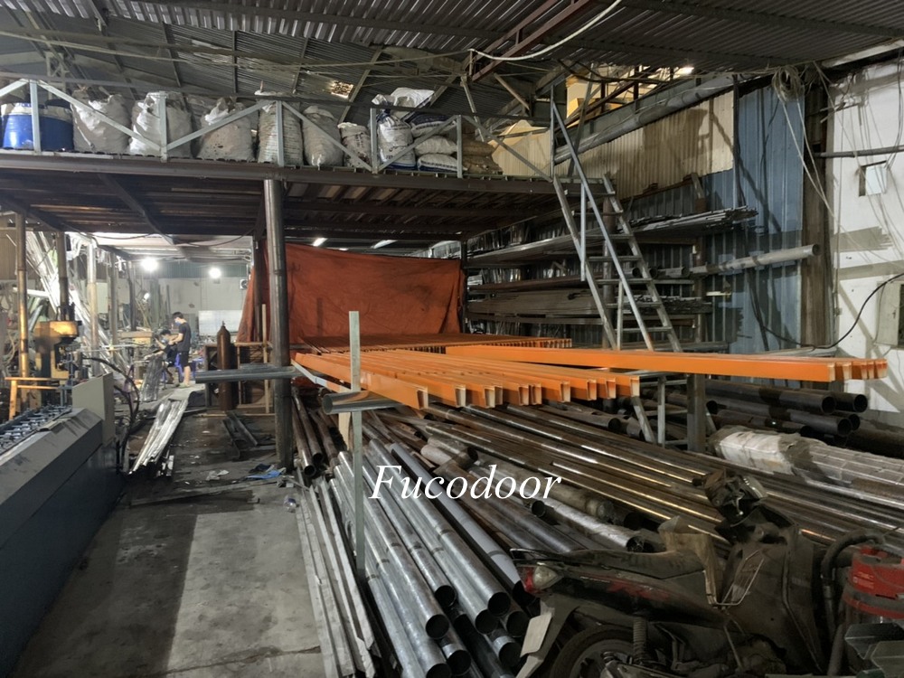 Cửa cuốn siêu trường là gì