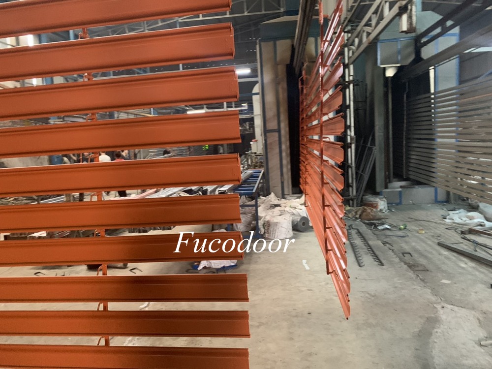 Cửa cuốn siêu trường là gì