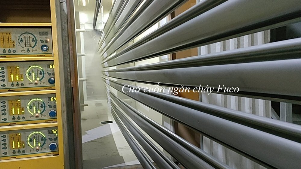 Cửa cuốn khổ lớn