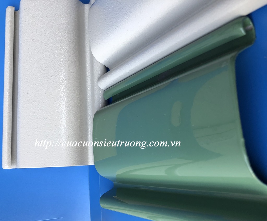  Cửa cuốn siêu trường sơn tĩnh điện