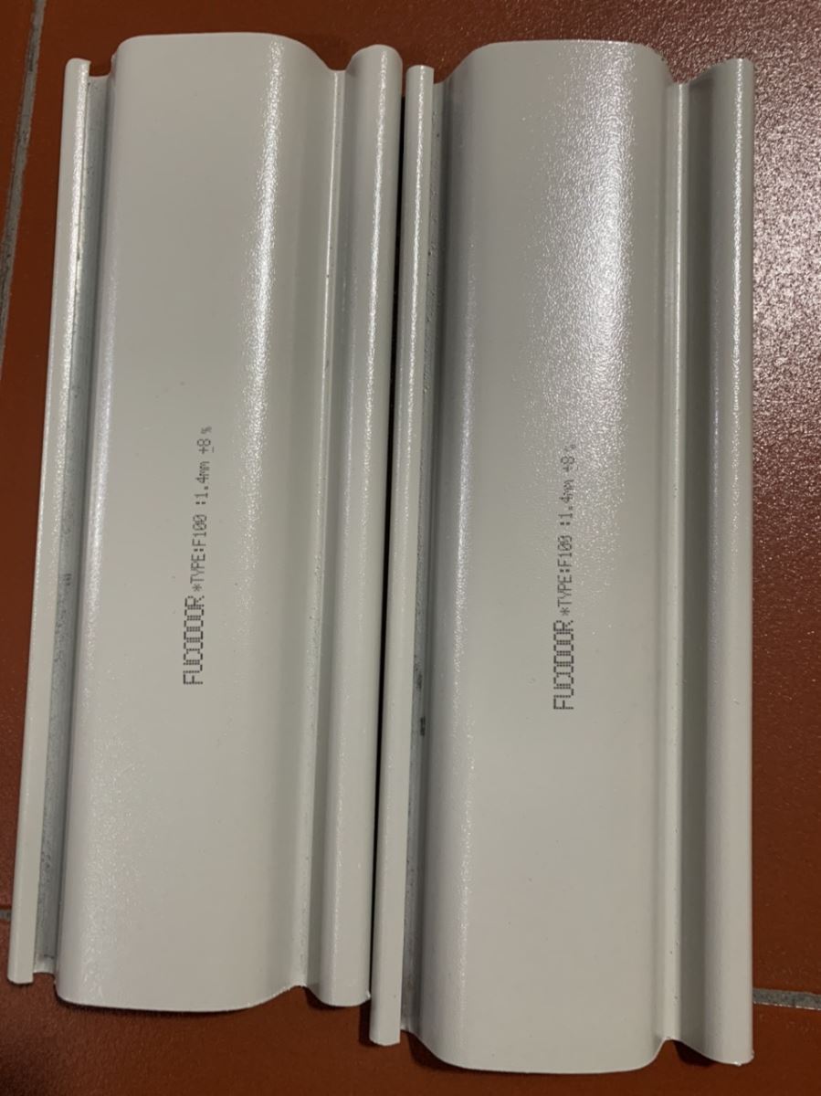 Cửa cuốn siêu trường ST100