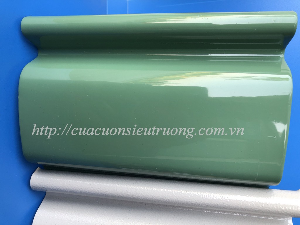 Cửa cuốn siêu trường ST100