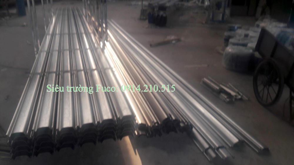 Cửa cuốn siêu trường thép