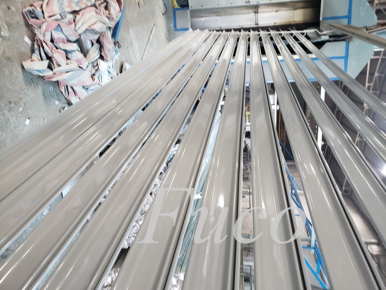 cửa cuốn siêu trường ST100