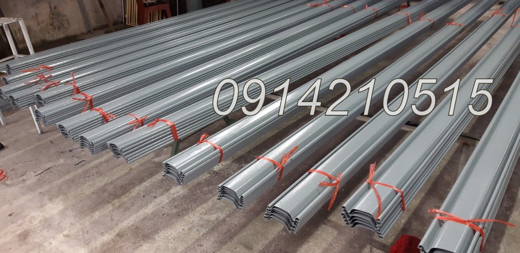 Cửa cuốn tôn sơn tĩnh điện