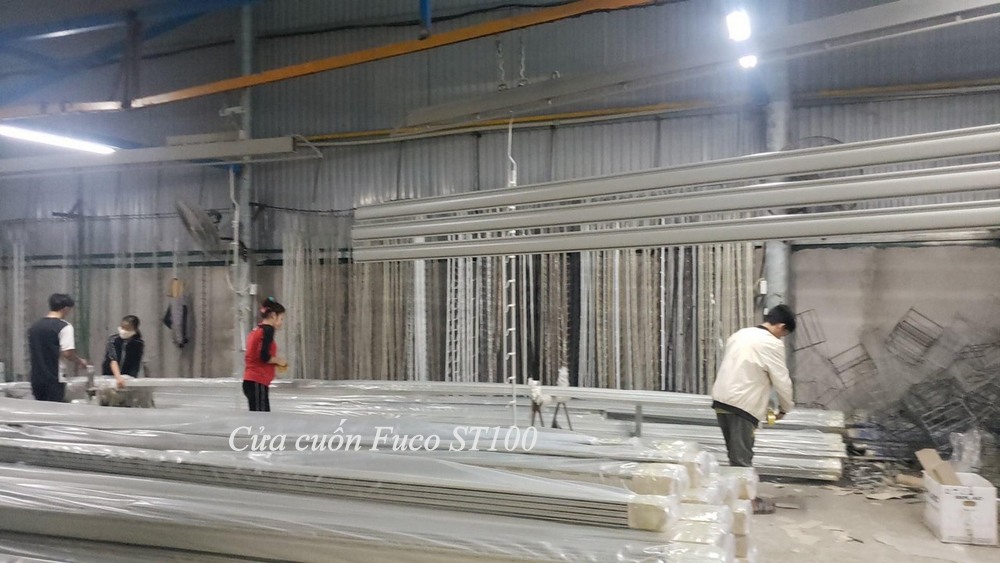 Cửa Cuốn Siêu Trường Cho Nhà Xưởng