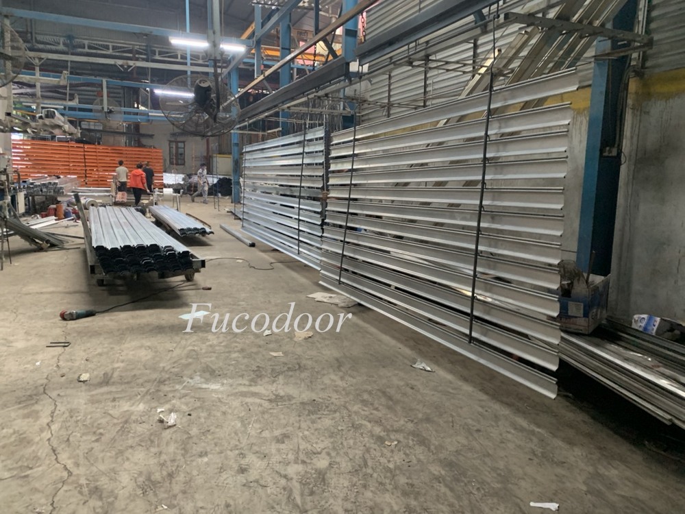 Cửa cuốn siêu trường thép