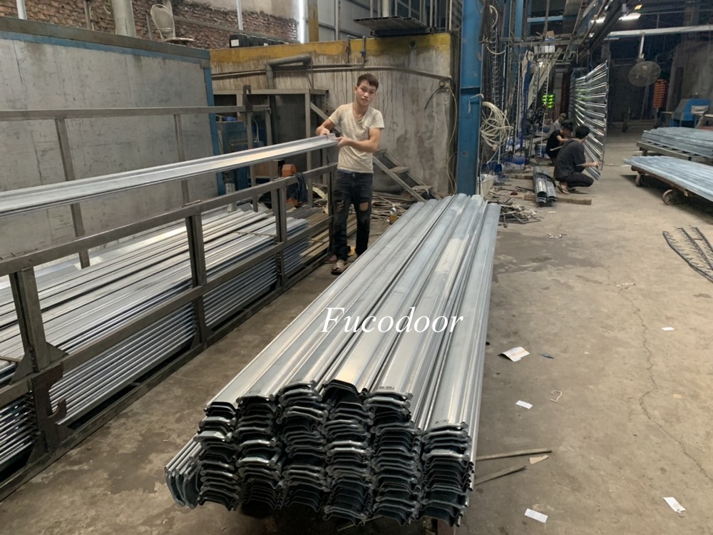 Cửa cuốn siêu trường