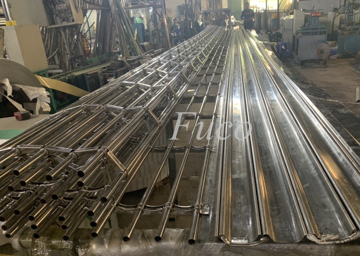 Cửa cuốn song ngang ống inox 304, dài 10m