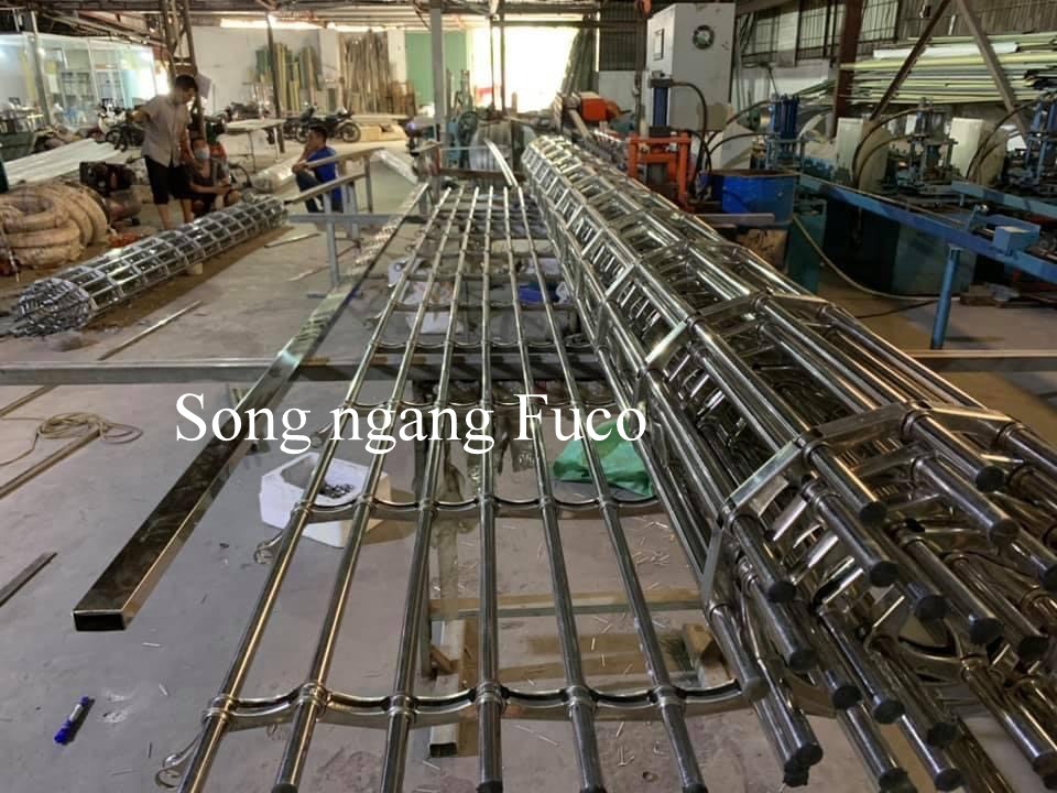 Cửa cuốn song ngang INOX ống tròn phi 19, cửa cuốn song ngang giá rẻ