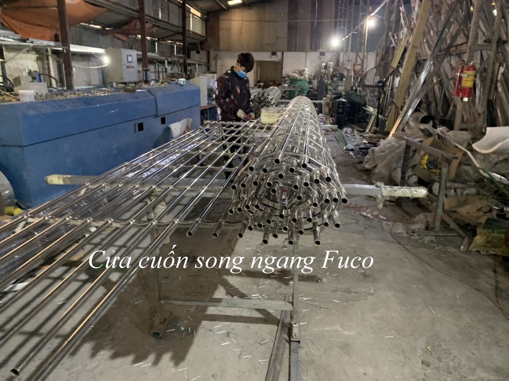 Cửa cuốn song ngang INOX ống tròn phi 19, cửa cuốn song ngang giá rẻ