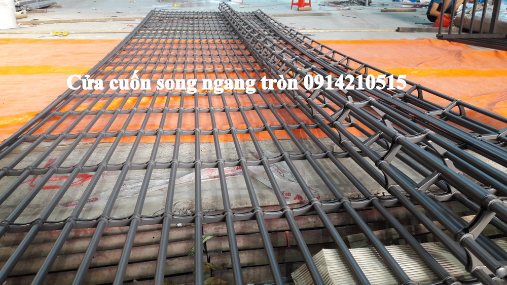  Cửa cuốn inox khớp tròn chính hãng