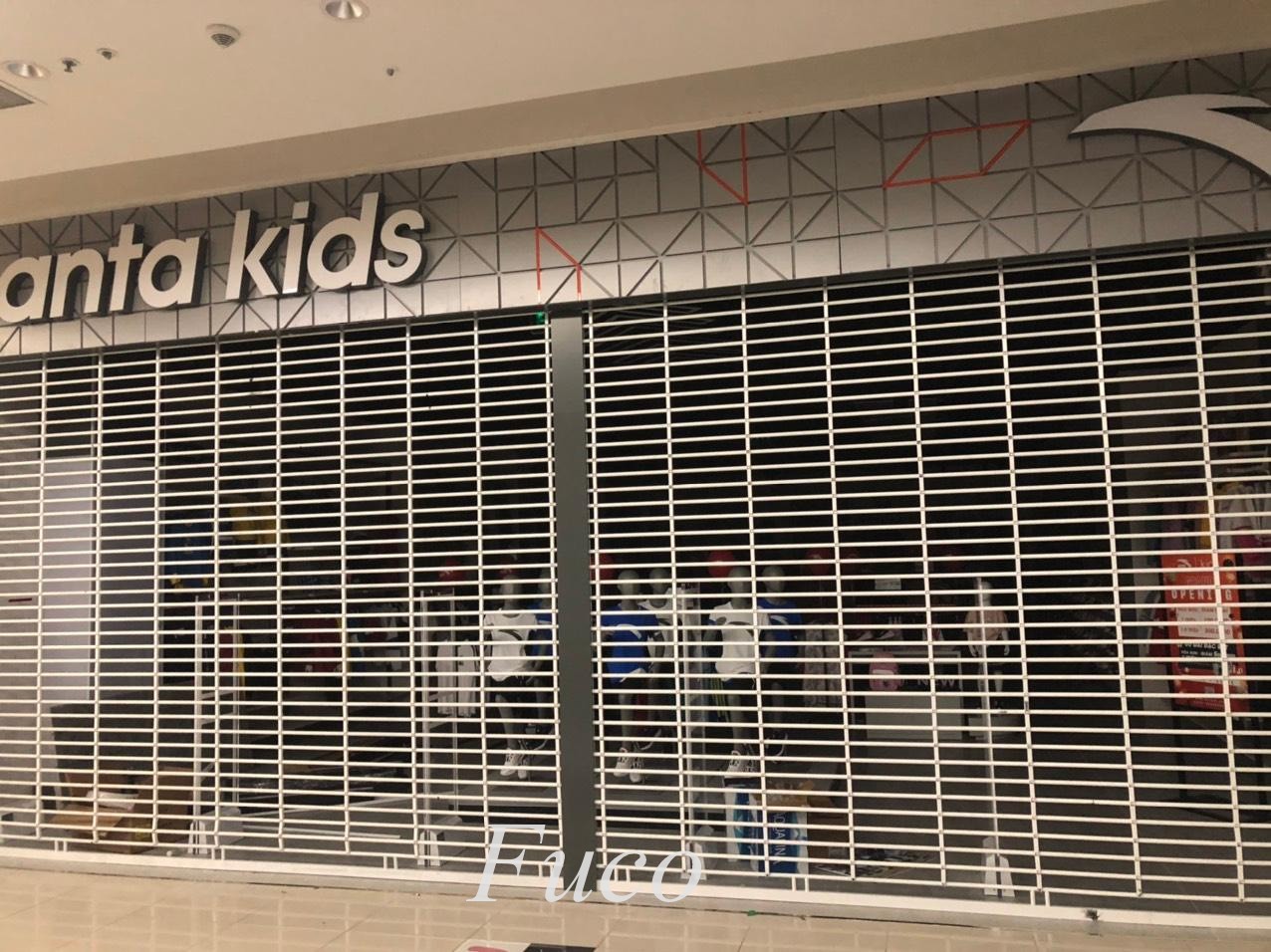 Giá cửa cuốn lưới song ngang