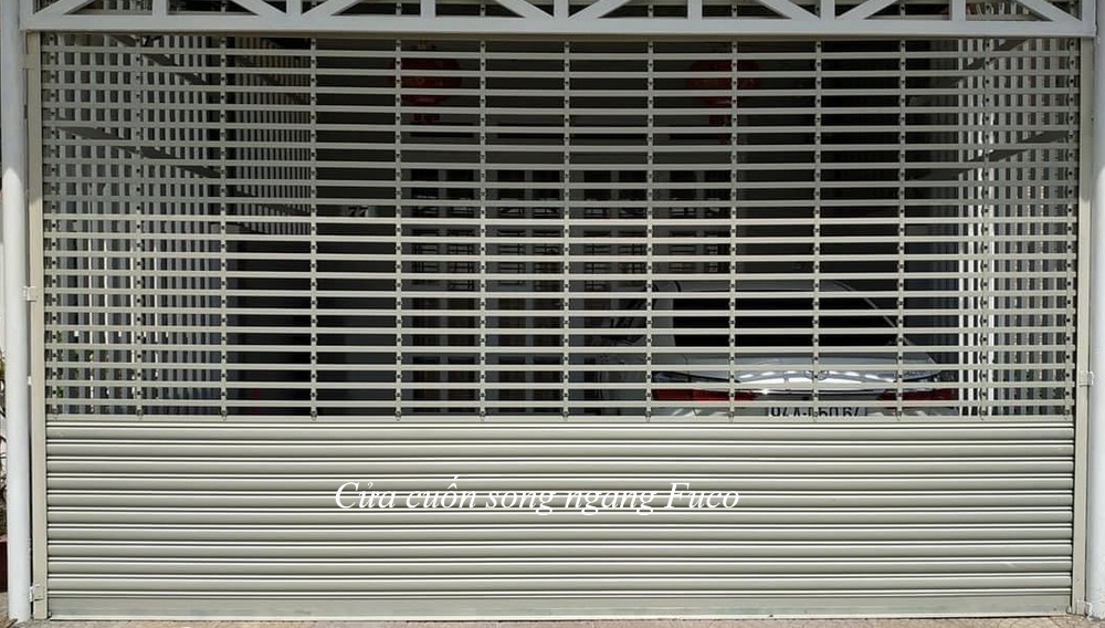 Cửa cuốn lưới song ngang inox là dòng sản phẩm cửa cuốn lưới đài loan cao