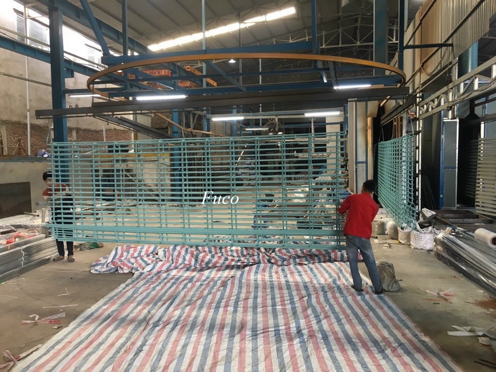 cửa cuốn song ngang sơn tĩnh điện ống 21