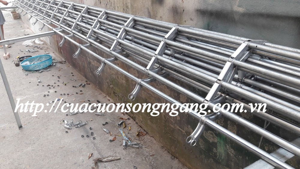 Cửa cuốn song ngang sơn tĩnh điện