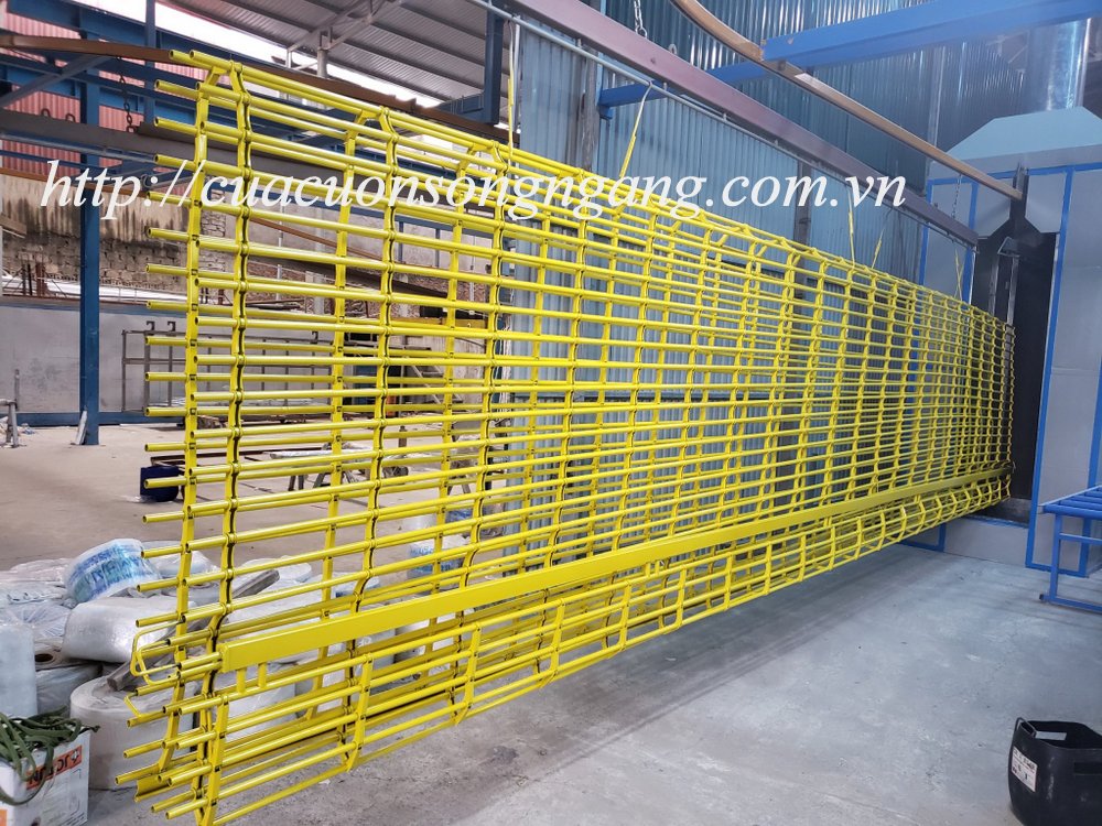 Cửa Cuốn Song Ngang Sắt Sơn Tĩnh Điện Cửa cuốn song ngang sơn tĩnh điện, cửa cuốn song ngang ống tròn phì 19 cửa cuốn song ngang hộp vuông 20x20