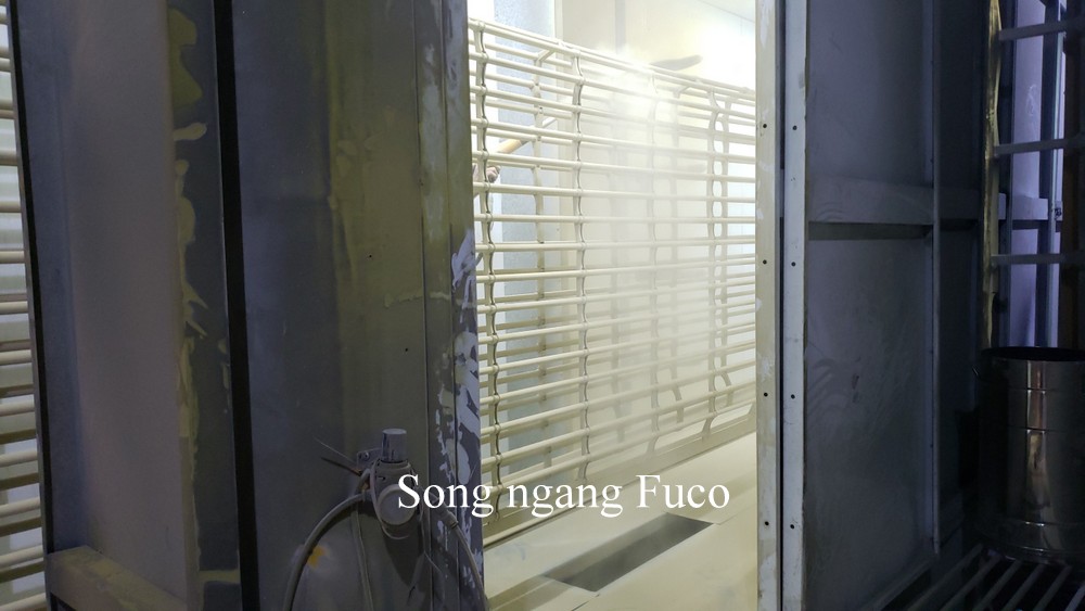 Cửa cuốn Song ngang Thép sơn tĩnh điện
