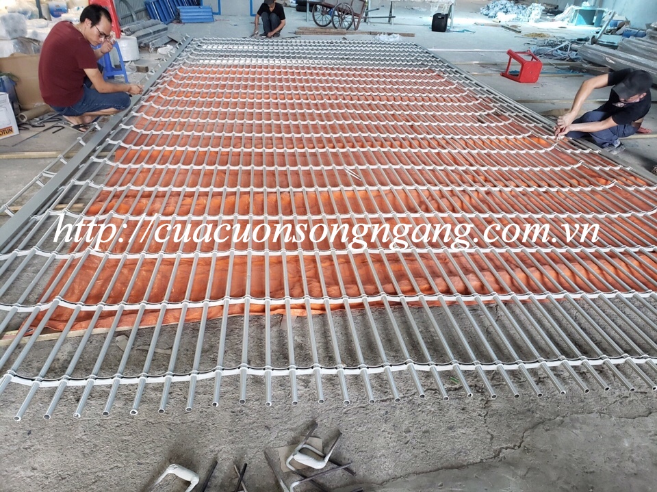 Cửa Cuốn Song Vuông Sơn Tĩnh Điện