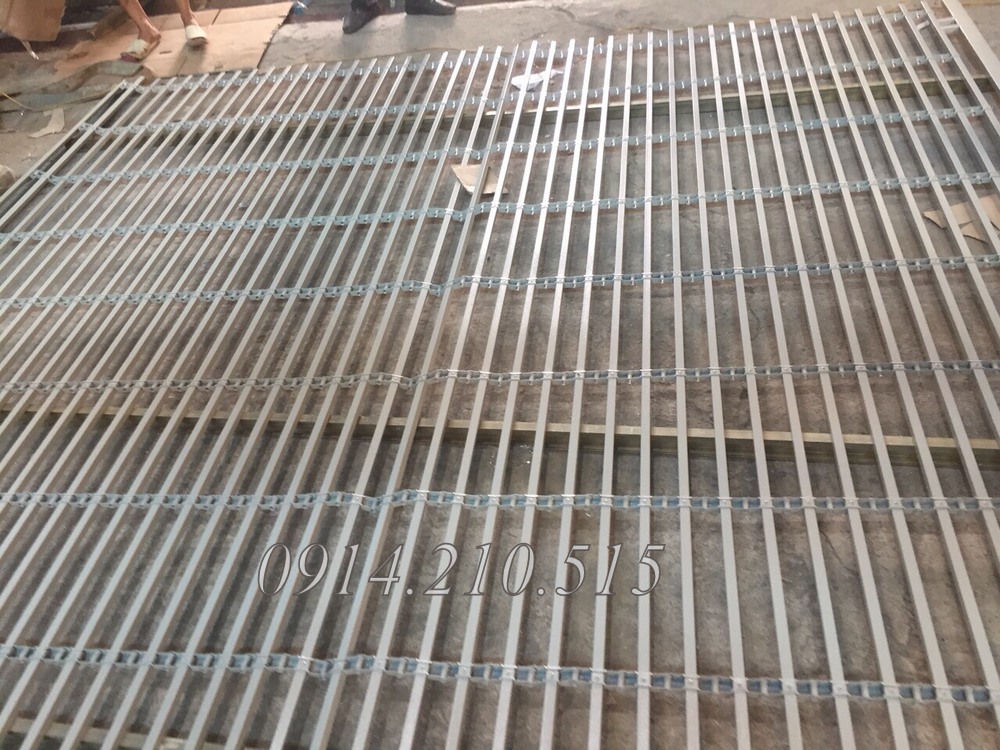 Cửa cuốn song ngang sơn tĩnh điện, cửa cuốn trượt ngang