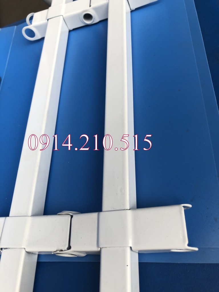 cửa cuốn song ngang hộp vuông 20x20, các loại cửa cuốn song ngang có báo. Cửa cuốn song ngang sắt sơn tĩnh điện. Cửa cuốn song ngang sắt 