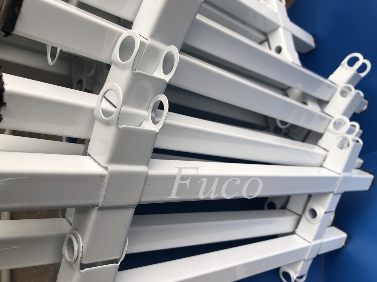 Cửa cuốn song ngang sơn tĩnh điện, cửa cuốn song ngang