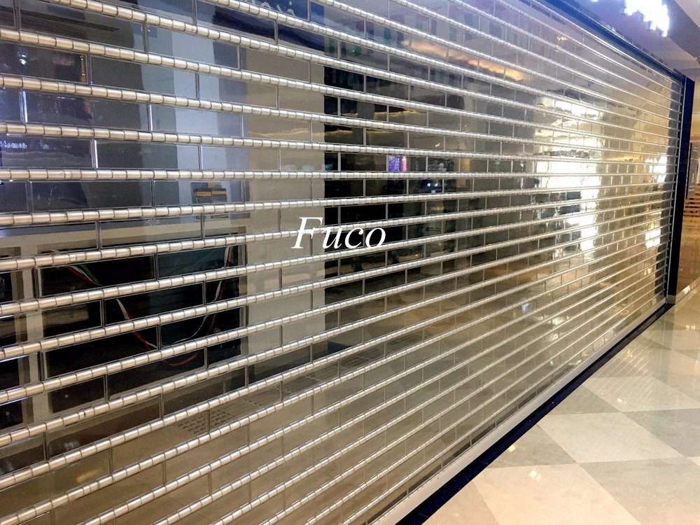 cửa cuốn trong suốt ống inox