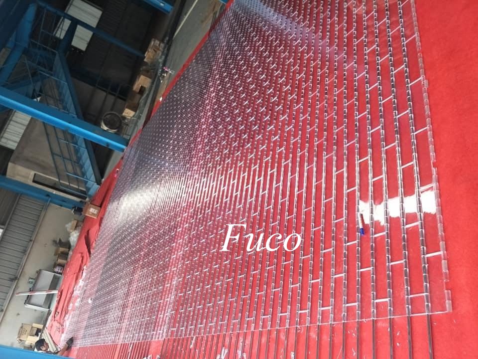 cửa cuốn trong suốt ống inox