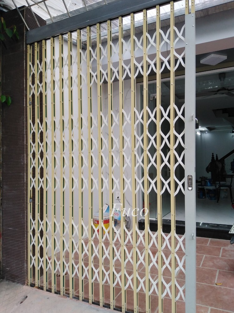 Cửa xếp Đài Loan không lá chắn