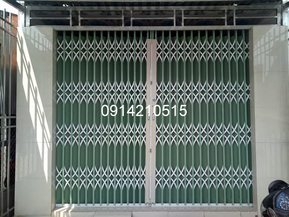 Mẫu Cửa xếp đài loan có lá gió siêu bền 