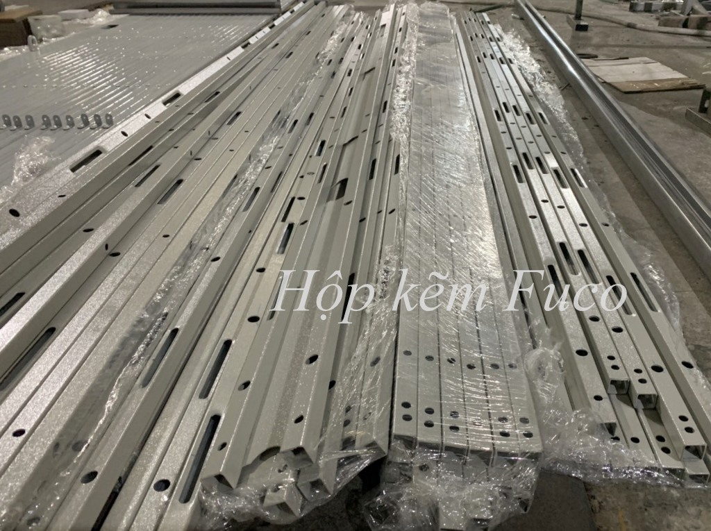 Cửa xếp U đúc sơn tĩnh điện 1.6ly, giá cửa sắt kéo việt nam, các loại cửa kéo, cửa xếp U đúc cao cấp với chất liệu thép sơn tĩnh điện