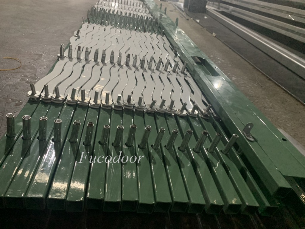 Cửa xếp U đúc sơn tĩnh điện 1.6ly, giá cửa sắt kéo việt nam, các loại cửa kéo, cửa xếp U đúc cao cấp với chất liệu thép sơn tĩnh điện