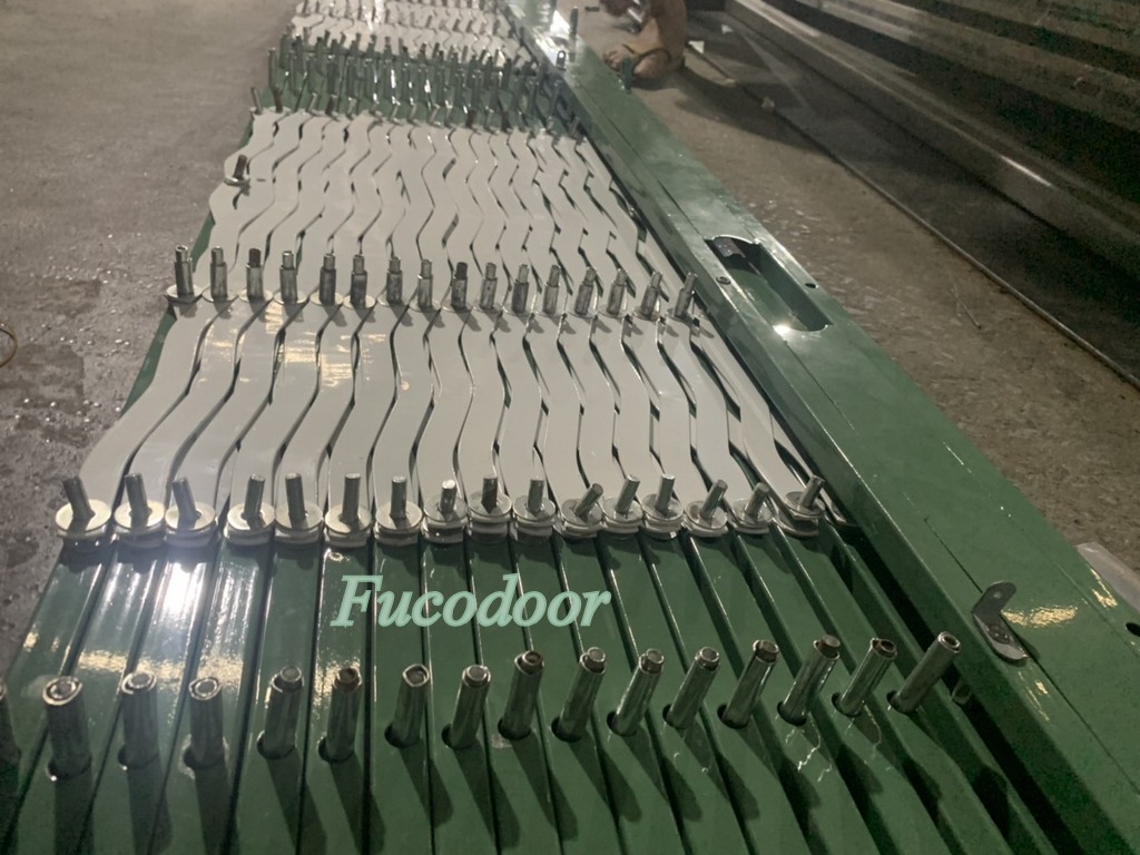 Cửa sắt xếp kéo sơn tĩnh điện