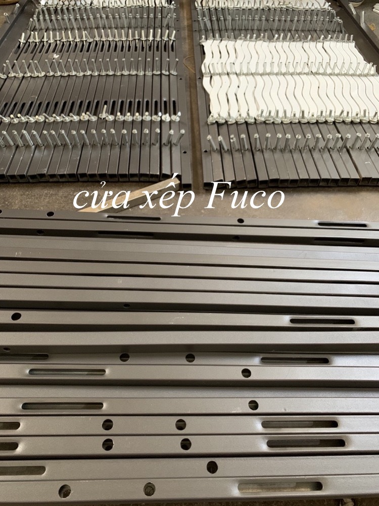 Cửa xếp Hộp Kẽm, Cửa xếp Fuco