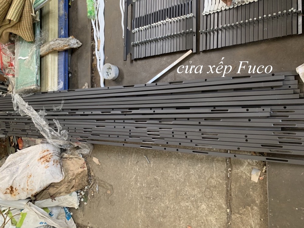 Giá cửa xếp Fuco. Sản phẩm cửa xếp