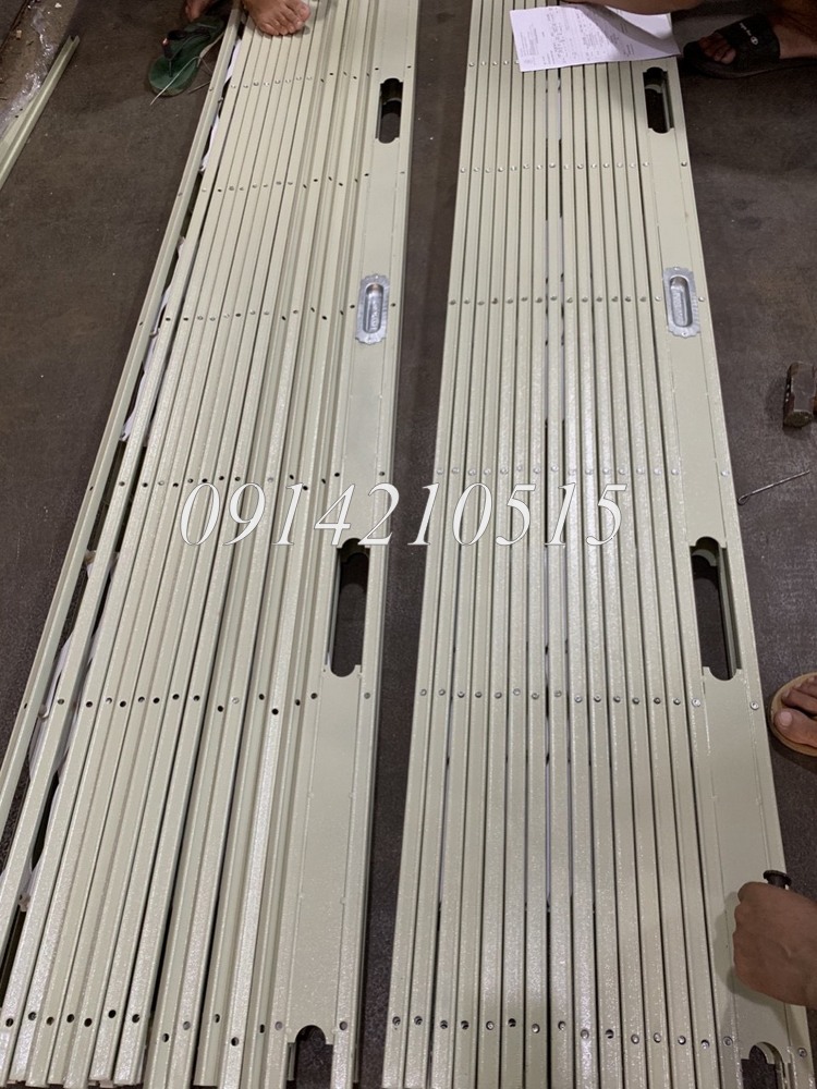 Cửa xếp hộp kẽm