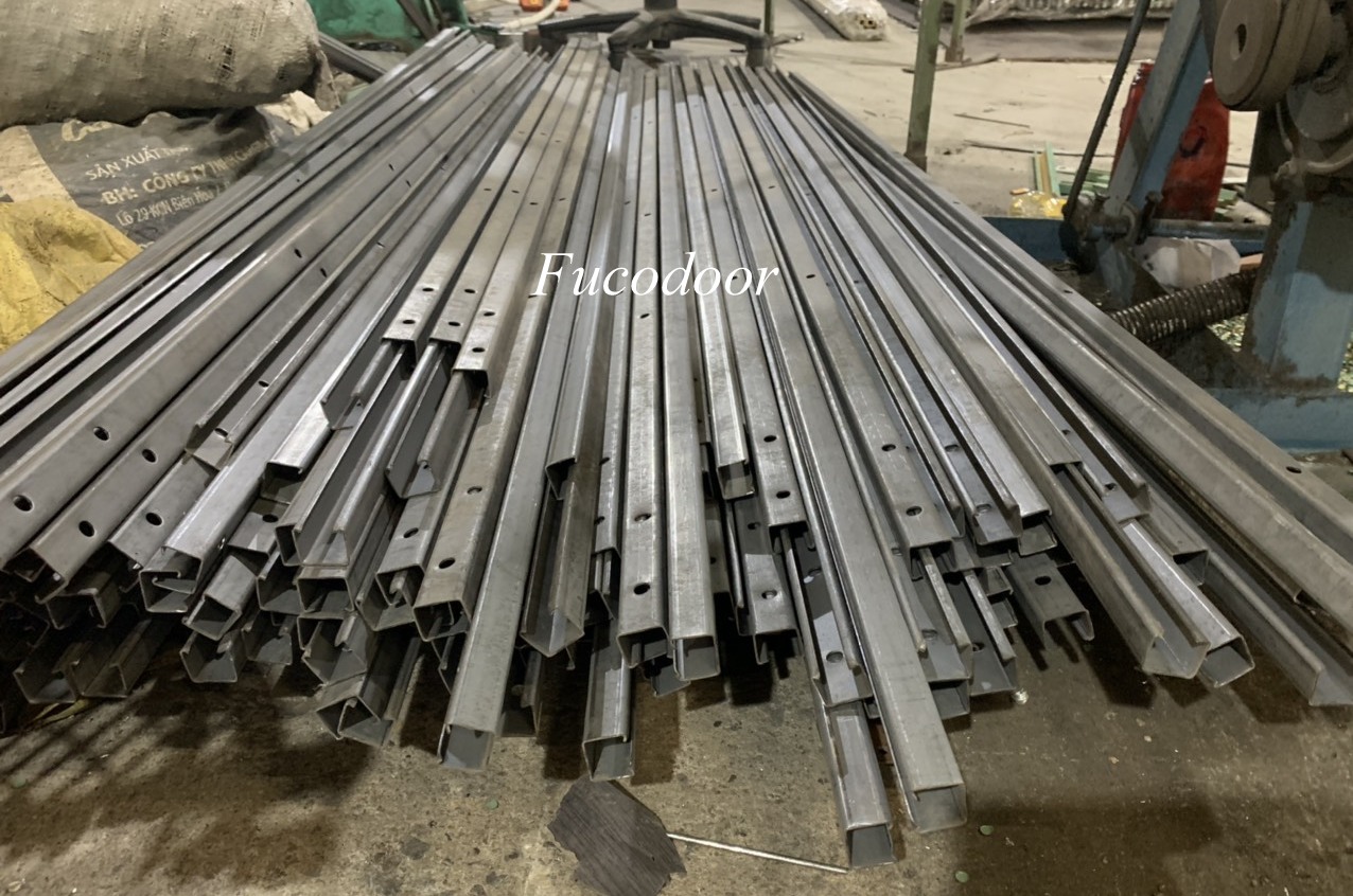 Cửa xếp hộp kẽm