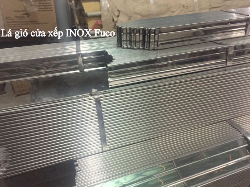 Cửa xếp INOX Đài Loan có lá