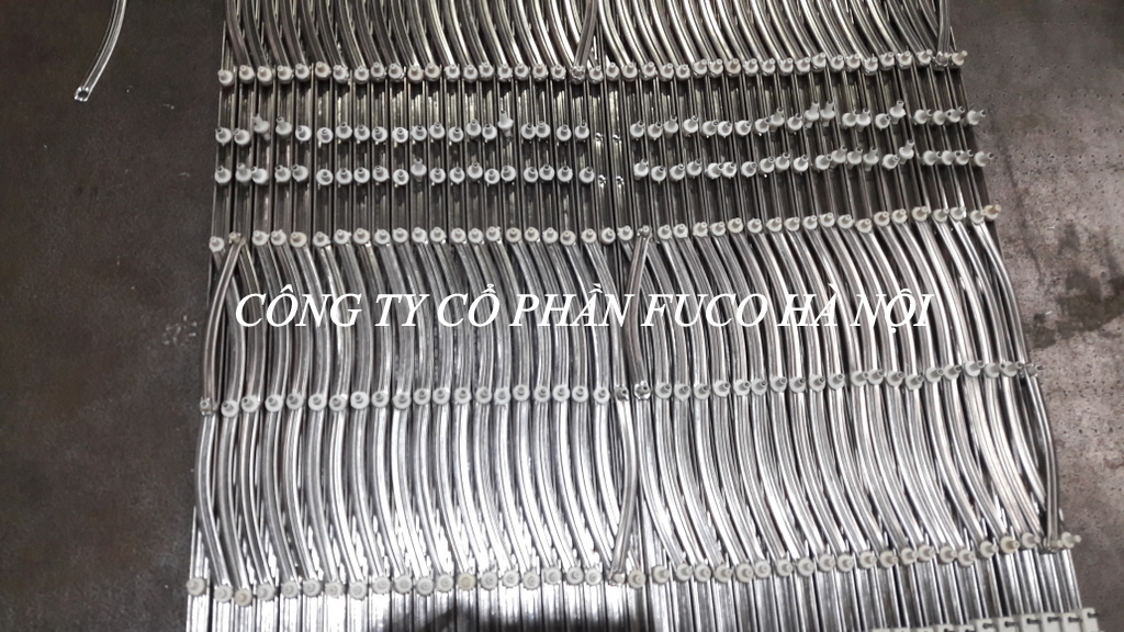 cửa xếp inox đài loan