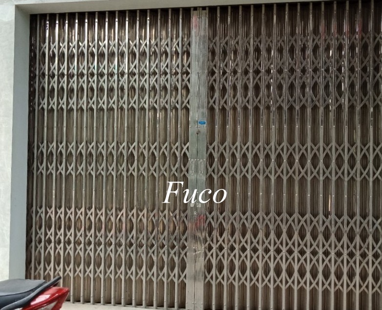 Cửa xếp INOX hộp 20x20, nan đặc, INOX 304
