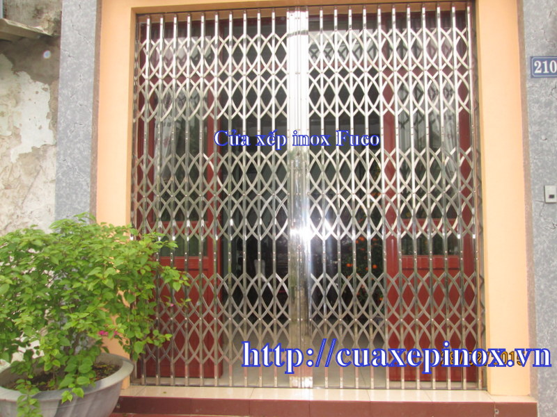 Cửa xếp hộp 20x20, không lá