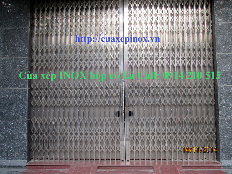 Báo giá cửa xếp INOX 