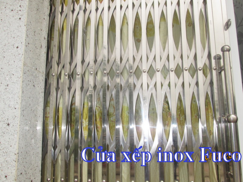Báo giá làm cửa inox, cổng inox đẹp giá rẻ mới nhất 2021