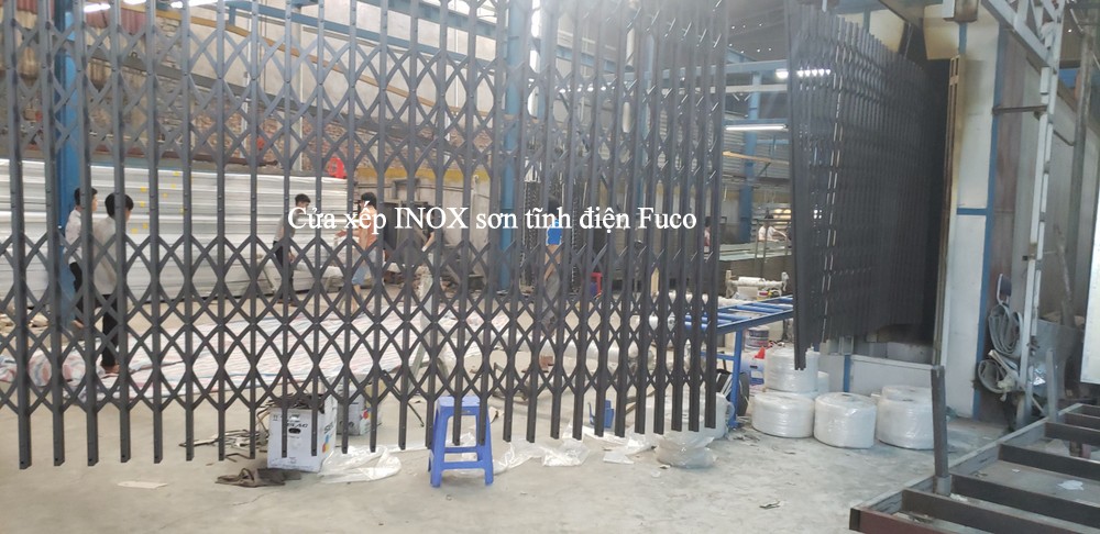 Giá cửa xếp inox
