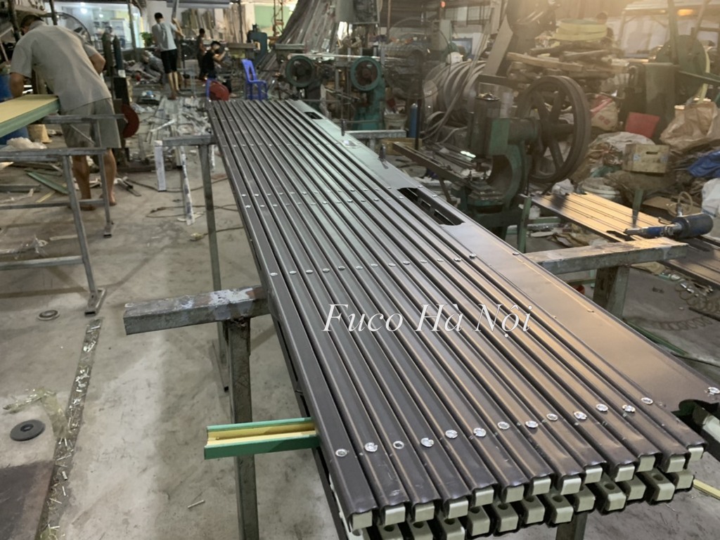 cửa xếp u đúc 1 cánh fuco