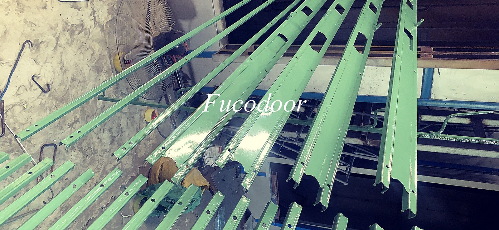 Cửa sắt xếp kéo sơn tĩnh điện