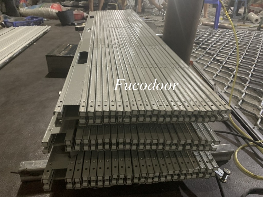 cửa xếp u đúc