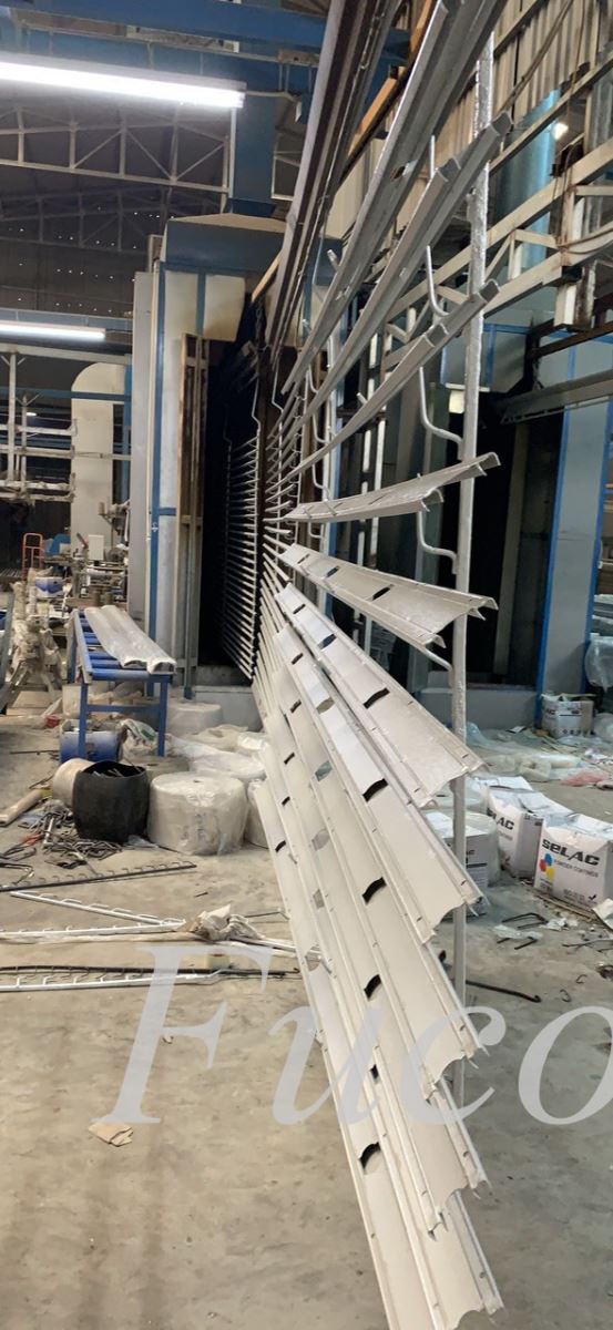 Giá cửa xếp U Đúc