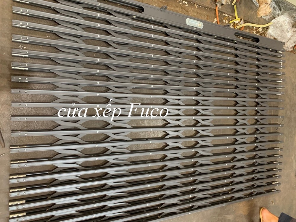 Báo giá cửa xếp U Đúc tán vỉ 