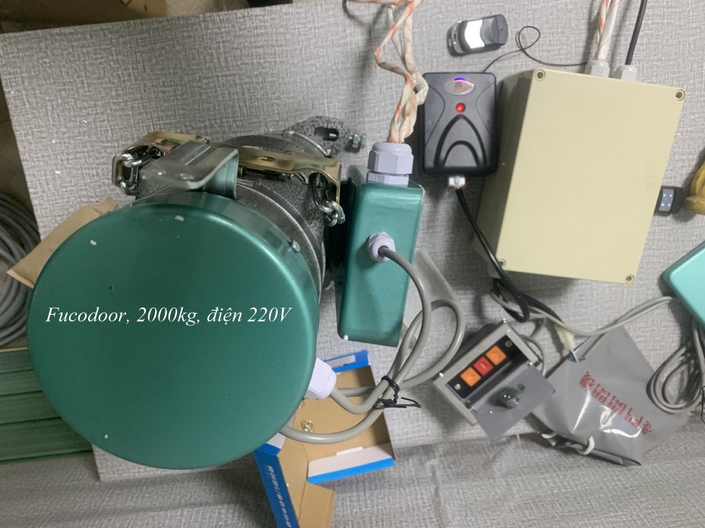 motor cửa cuốn công suất lớn 2000kg